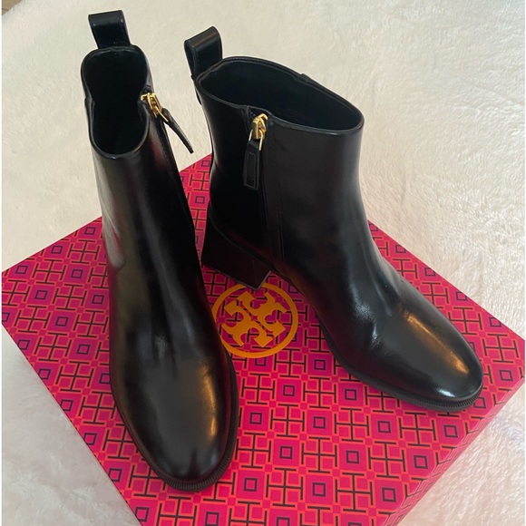 Tory Burch Black Leather Boots - Picture 1 of 6